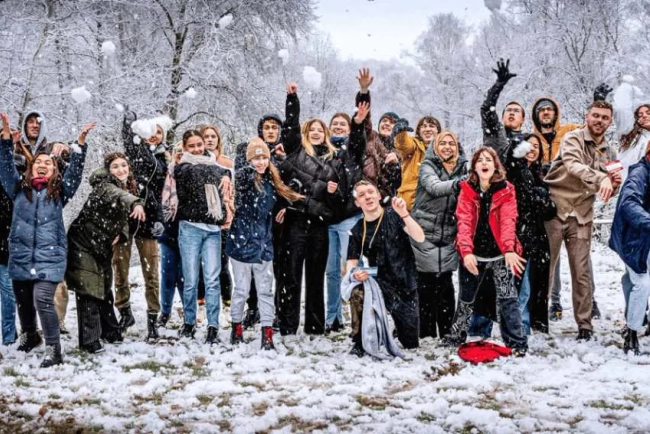 Thumbnail image for Angloville International