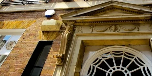 Thumbnail image for Com Laude