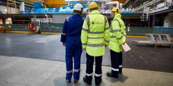 Thumbnail image for Nuclear Graduates