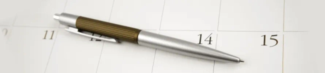 Featured image for Why and when to apply for vacation schemes in law firms